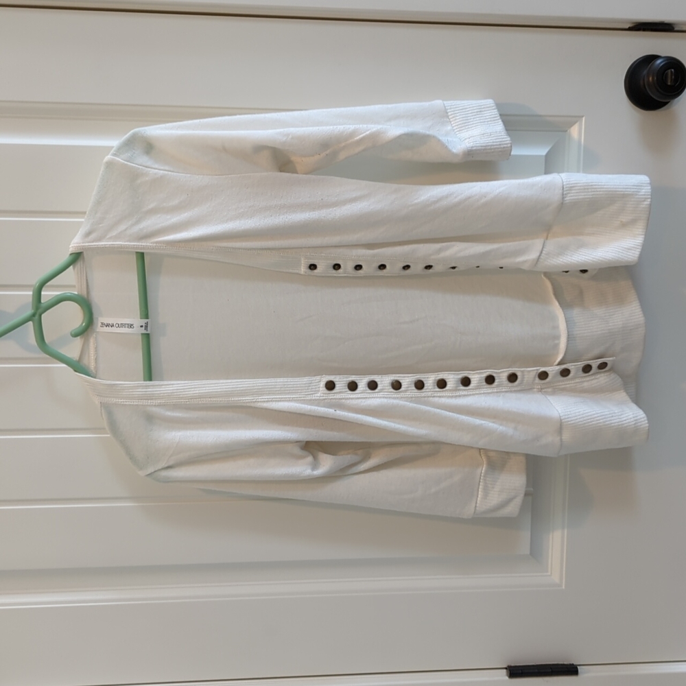 Women's 3/4 length sleeve cardigan